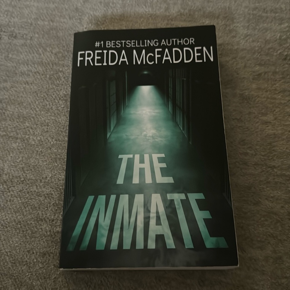 Wonderful book!! Description is in the pictures